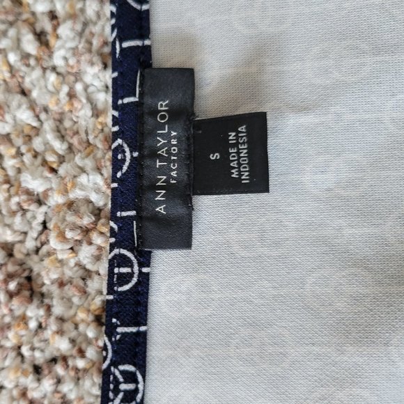 Patterned blouse - Picture 2 of 3